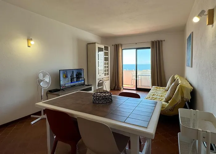 아파트 T1 Vistamar Centro Historico